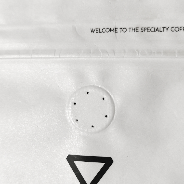 Custom White Kraft Paper Flat Bottom Coffee Bag with Degassing Valve and Side Zipper (12oz / 340g) Gallery 6