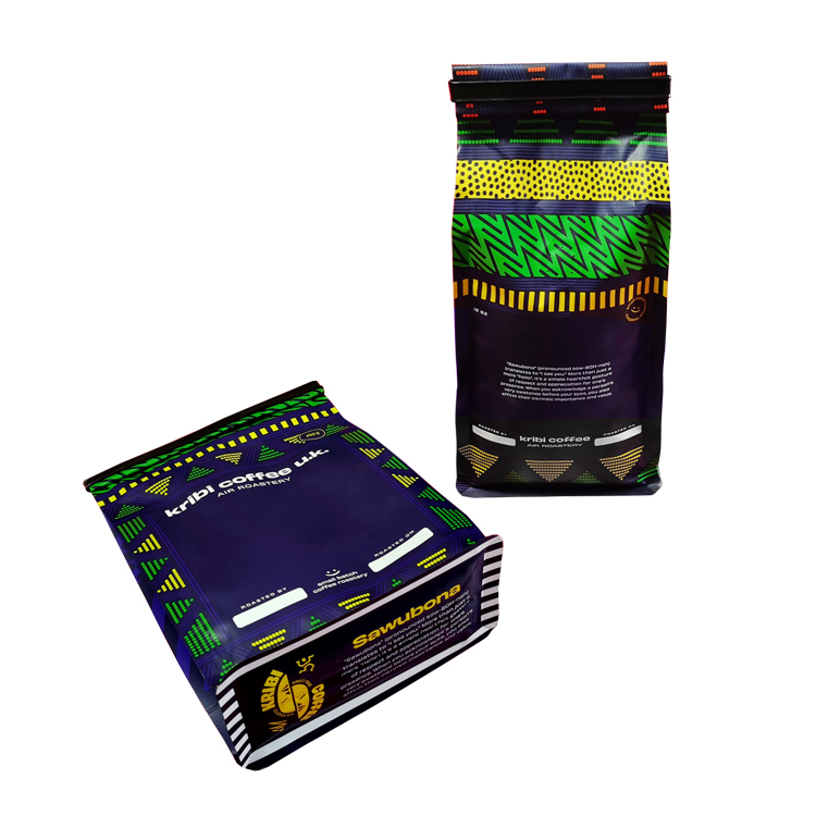 Custom Matte Flat Bottom Coffee Pouch – High-Barrier VMPET Lined 12oz/250g Eight-Side Sealed Bag with One-Way Degassing Valve Gallery 5