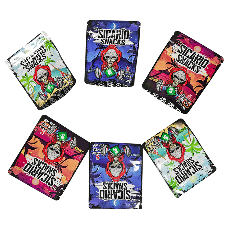 Custom Digital Printed Metallized Stand-Up Pouch (10.2x12.7cm) with Zipper for 15ct Cannabis Gummies Gallery 4